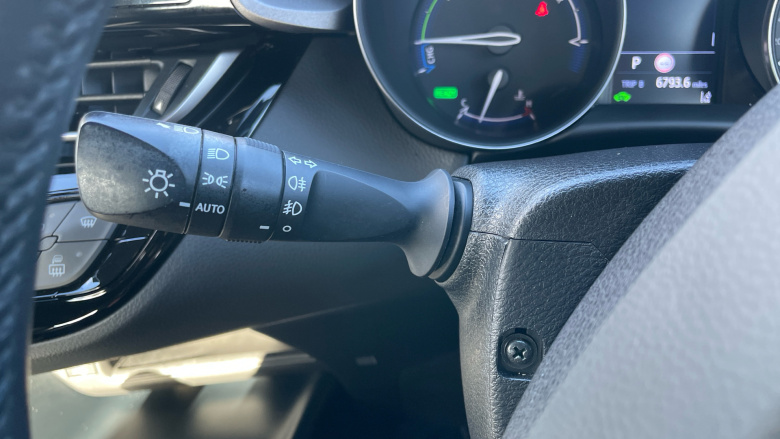 Toyota C-HR 1.8 Hybrid Icon 5dr CVT Hybrid Hatchback